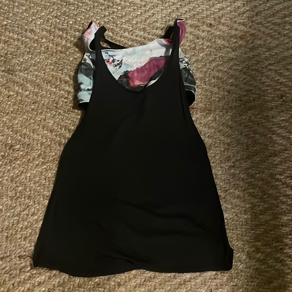 Lululemon top
